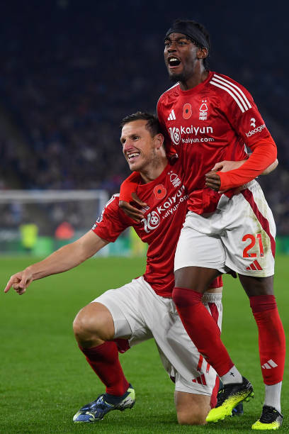 万欧元签约 万欧元签约