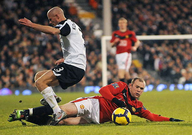 B席：现在英超的标准比我刚来时还高，感觉每三天就踢一场欧冠.