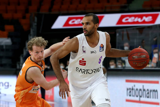 挥多次帮助 挥多次帮助