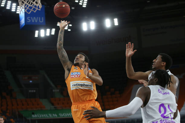 这一动作不 这一动作不