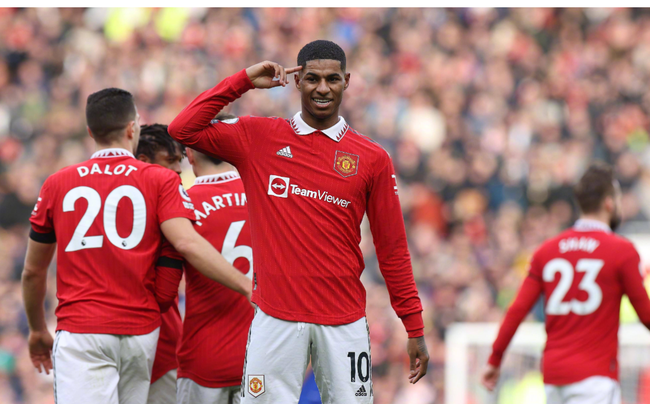 皮尔斯：詹姆斯已经是GOAT很久了 很感激他在乔丹后扛起联盟大旗